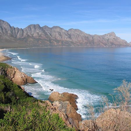 On Whale Rock Apartment Hermanus Exterior photo